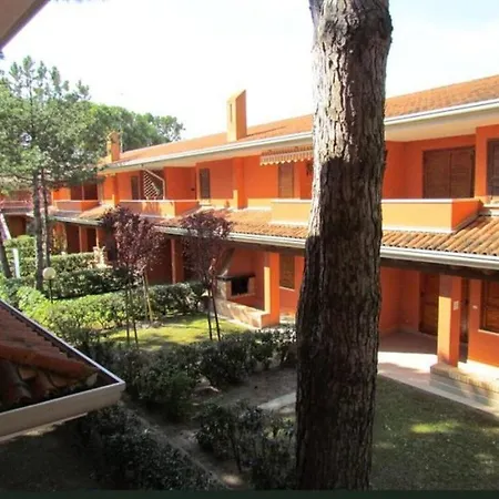 Stunning Big Balcony - Pool - Parking - Airco - Washing Machine Apartment *