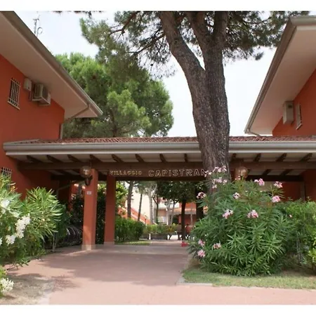 Stunning Big Balcony - Pool - Parking - Airco - Washing Machine Apartment