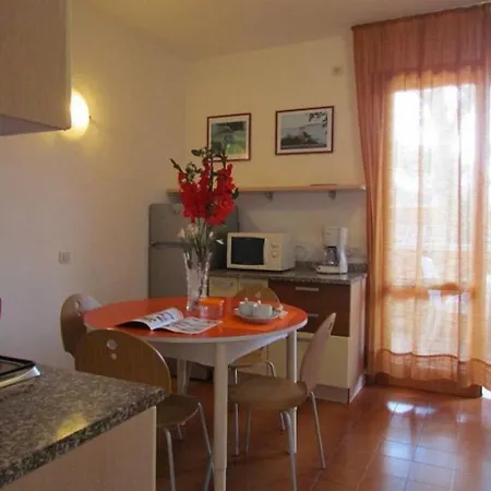 Stunning Big Balcony - Pool - Parking - Airco - Washing Machine Bibione